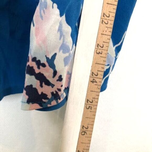 Joie Annabeth Tossed Bouquet Silk Tank Top Nineties Blue Floral Print Small - Picture 8 of 11